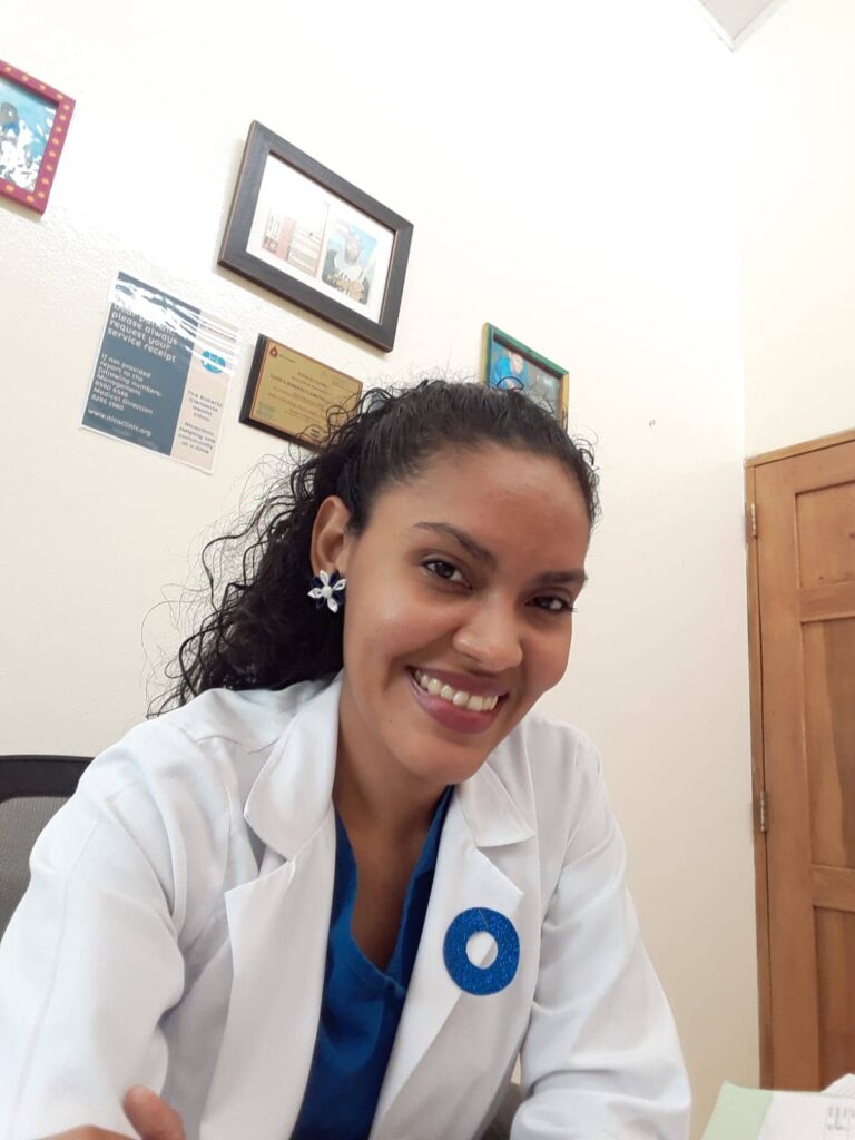 Dra. Hazel Ruiz